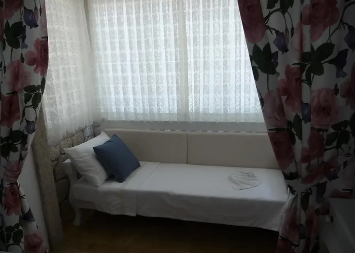 Yelken Gazde/Camere de închiriat *